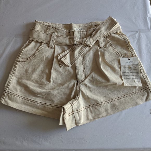 NY&CO Happy Nature Ecru Adventure Shorts 163H-165H - Picture 3 of 5